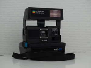 VINTAGE Polaroid 640 SE Instant Film 600 Land Camera - Picture 1 of 13