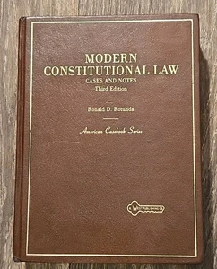 Modern Constitutional Law: Cases and Notes Hardcover Ronald D. Rotunda 3rd Ed. - Imagen 1 de 5