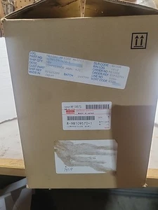 OEM Denso 447220-5980 AC Compressor & A/C Clutch For Hino Trucks New - Picture 1 of 5