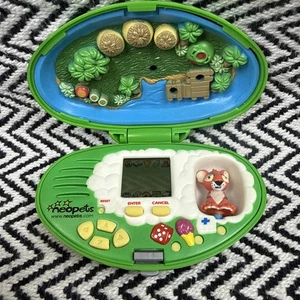 2002 Tiger Electronics Kougra Neopet Pocket Virtual Pet Works mit Figur New Batt - Bild 1 von 5