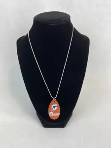 NFL Miami Dolphins Vintage Teardrop Spinner Halskette - Bild 1 von 1