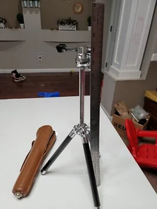 Colon Vintage Telescopic Folding Camera Tripod 42" tall - Picture 1 of 7