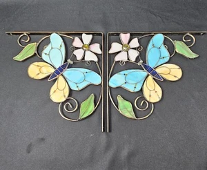 Juego de 2 soportes de estante de metal de esquina floral/mariposa de vitral - Imagen 1 de 8