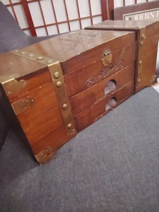 Large vtg solid wood & brass jewelry box chest velvet lined Canada 14" - Picture 1 of 13