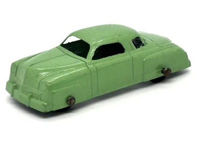Tootsietoy 1947 Studebaker cupé - 3" Foto 1 de 4