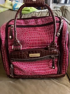 Samantha Brown Watermelon Croc Embossed Weekender Rollaway - Picture 1 of 4