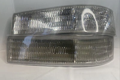 GM 132 1995-2005 Chevy Astro Van faros cristalinos carcasa luces de señal Foto 1 de 4