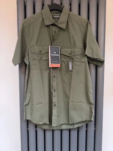 bnwt new mens Cedar green blue zip pockets quick dry UV protection shirt size S - Picture 1 of 6