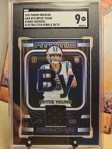 Bryce Young - 2023 Obsidian Atomic Material Electric Purple Etch /75 NO AMA-BYO - Bild 1 von 2