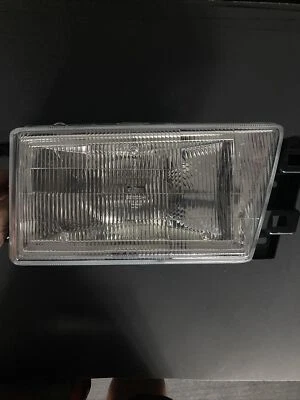 60529080 Alfa Romeo Milano / 75 правая передняя фара - новый из старых запасов! - Изображение 1 из 4