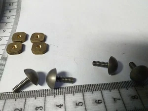 (GÜ)  4 Buckelschrauben Zollgewinde mit quadratischen Muttern aus Eisen Matt - Bild 1 von 6