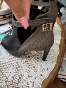 Nuevos botines Michael Kors talla 11 - Imagen 1 de 6