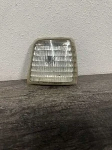 1992-1996 Ford F150 RH OEM Corner/Park Light - Picture 1 of 2