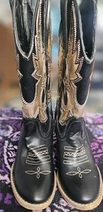 Very Volatile Women's Rio Grande Boot,size 6 - Picture 1 of 9