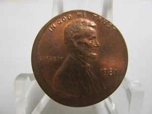 Error 1981 Lincoln Memorial Cent Broadstrike Not Centered Uncirculated Condition - Picture 1 of 2