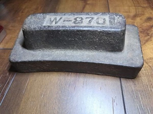 Vtg W-870 15 lb Scale Weight Cast Iron 9" long Industrial Farm Produce Decor - Picture 1 of 4