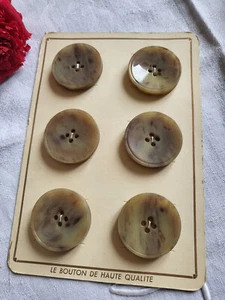 Plaque 6 gros boutons marron anciens moucheté  3,3  cm  T18 - Imagen 1 de 6