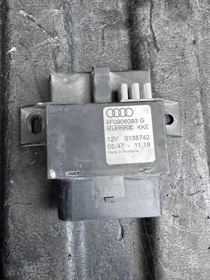 Centralina Pompa Carburante AUDI A6 Avant 4F5, C6 2.0 TFSI Ecu 4F0906093G 2006 - Immagine 1 di 3