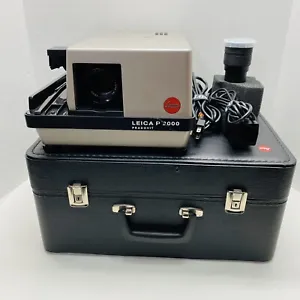 Leica P2000 Pradovit Vintage Projector w/ 2 Lenses Remote Control & Carry Case - Picture 1 of 22