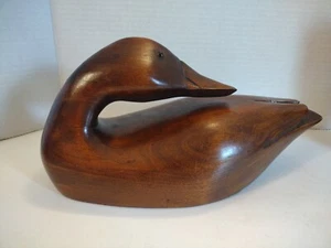 Holz geschnitzt Preening Stockente Köder mit Glasaugen signiert John G. Hyde 1985 - Bild 1 von 8