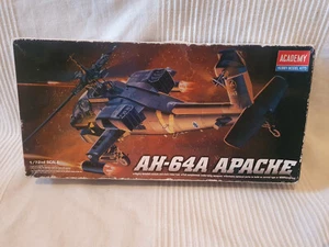 Academy Hobby Model Kits AH-64A Apache Model Kit - Bild 1 von 2