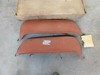 Nuevo de Lote Antiguo Foxcraft 1963 Oldsmobile F85 guardabarros faldas Cutlass  Foto 1 de 4