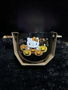 Sanrio Hello Kitty Kürbisse 20 Unzen Ramen Schüssel und Essstäbchen Set Brandneu mit Etikett - Bild 1 von 4