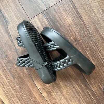 Sandalias sin cordones gruesas estilo cadena plataforma extrema Foto 1 de 2