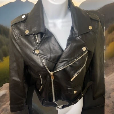 Chaqueta de motociclista Forever 21 negra de cuero sintético para mujer - JR. pequeña - usada Foto 1 de 4