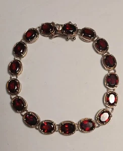 Vintage Vermil Gold Over Sterling Silver And Red Garnets Bracelet 8 1/2" Long - Picture 1 of 5