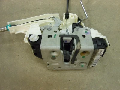 Chrysler 300 2011 2013 2015 2016 cargador pestillo puerta trasero derecho 16 15 14 13 12 11 Foto 1 de 3