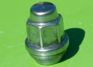 JEEP WRANGLER 87-18 WHEEL LUG NUT 6036747AA OEM RIM GRAND CHEROKEE RAM 1500 2500 - Picture 1 of 1