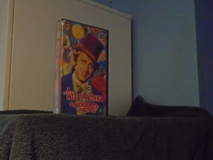 Willy Wonka und die Schokoladenfabrik (VHS) - Bild 1 von 2