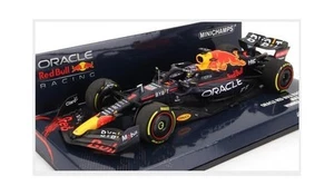 Minichamps 417220501 Red Bull - F1 RB18 Team Oracle Red Bull Racing N 1 World CH - Picture 1 of 2