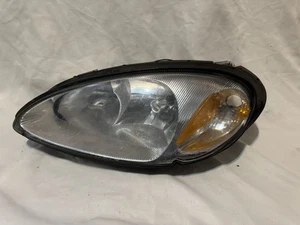 Conjunto de faros delanteros Chrysler PT CRUISER 2001-2005 lado del conductor izquierdo LH usado - Imagen 1 de 8