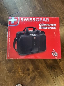 Wenger Swiss Gear Mainframe 16" Laptop Briefcase Strap Handles Business Travel - Afbeelding 1 van 19