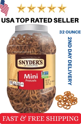 Mini pretzels, bote de 32 onzas Snyder's of Hanover Foto 1 de 4