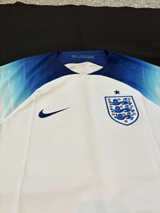 Nike Dri-FIT England 2022/23 weiß Heim Fußball Trikot Small DN0687-101 neu mit Etikett 105 $ - Bild 1 von 8