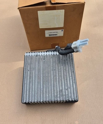 1999 2000 2001 2002 Jeep Grand Cherokee WJ NEW Genuine MoPar A/C EVAPORATOR - Image 1 of 3