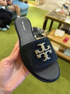 Tory Burch Scivoli Everly con strass, colore navy perfetto - Foto 1 di 5