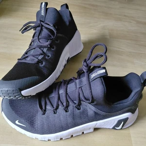 Nike Free Metcon Damen 42,5 - Bild 1 von 5