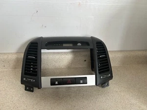 Radio de tablero central Hyundai Santa Fe 2007-2012 bisel de ajuste climático OEM - Imagen 1 de 4