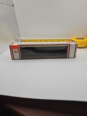 Model Power N Scale Santa Fe Cafe Passenger Car 1835. No. 8620. In Box. - Image 1 of 4