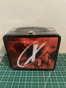 Vintage The X-Files Fight The Future Movie Metal Lunch Box 1998 Brand New Sealed - Picture 1 of 5