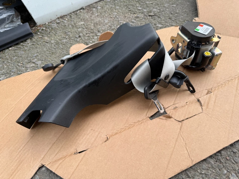 Cinturón seguridad cinturón seguridad Porsche 718 Cayman 981/982 original 98180303303 Foto 1 de 4