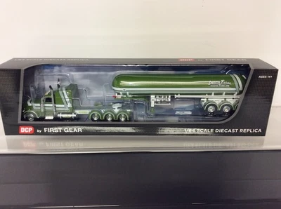 DCP Peterbilt 389 63"Sleeper&Mississippi Tri-Axle Tanker  New in Box #60-1995 - Image 1 of 4