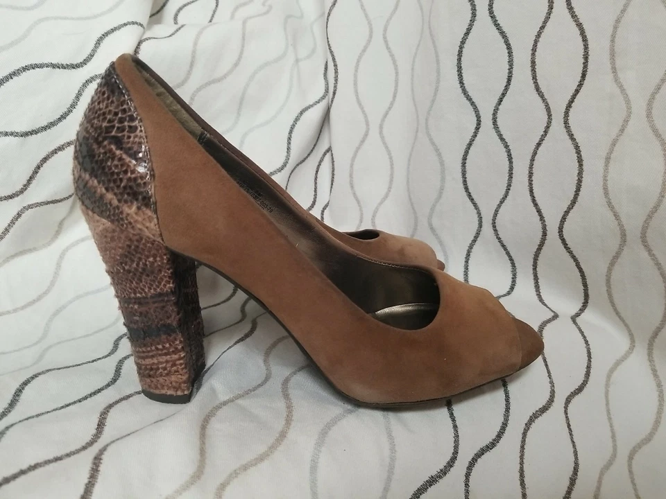 ANDREW GELLER Mujer Marrón Gamuza Tacón Damas Punta abierta Estampado Serpiente Tacones Talla 8 Foto 1 de 4