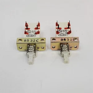 Nowe przełączniki przyciskowe Toko Power PARA DPDT Toko Schadow NE15 8532C - Zdjęcie 1 z 8