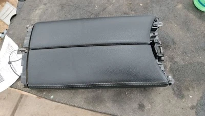 FRONT CENTER CONSOLE BLACK CENTER CONSOLE LID ONLY 2015-2023 MERCEDES-BENZ C300 Foto 1 de 4