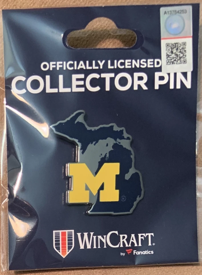 MICHIGAN WOLVERINES STATE SHAPE LAPEL COLLECTOR PIN NEW - Image 1 of 1